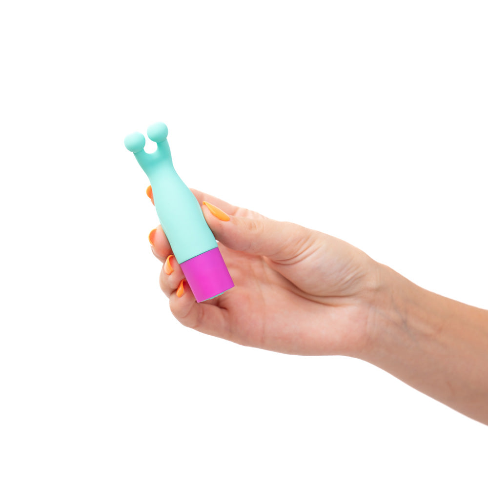 Maia MACI - Light Blue 8.9 cm USB Rechargeable Bullet-MA24-06