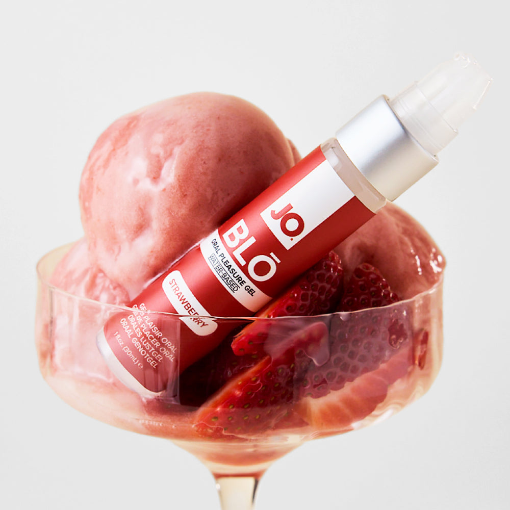 JO Blo Strawberry - Strawberry Flavoured Oral Pleasure Gel - 30 ml Bottle - 10151