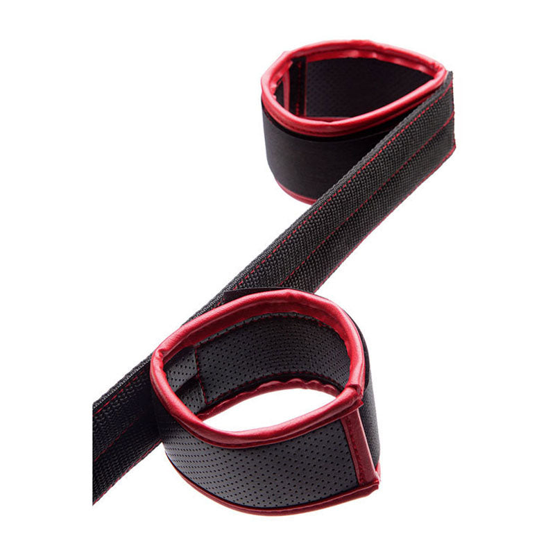 Adam & Eve Scarlet Couture Spreader Bar - Black/Red Restraint-250M 0000