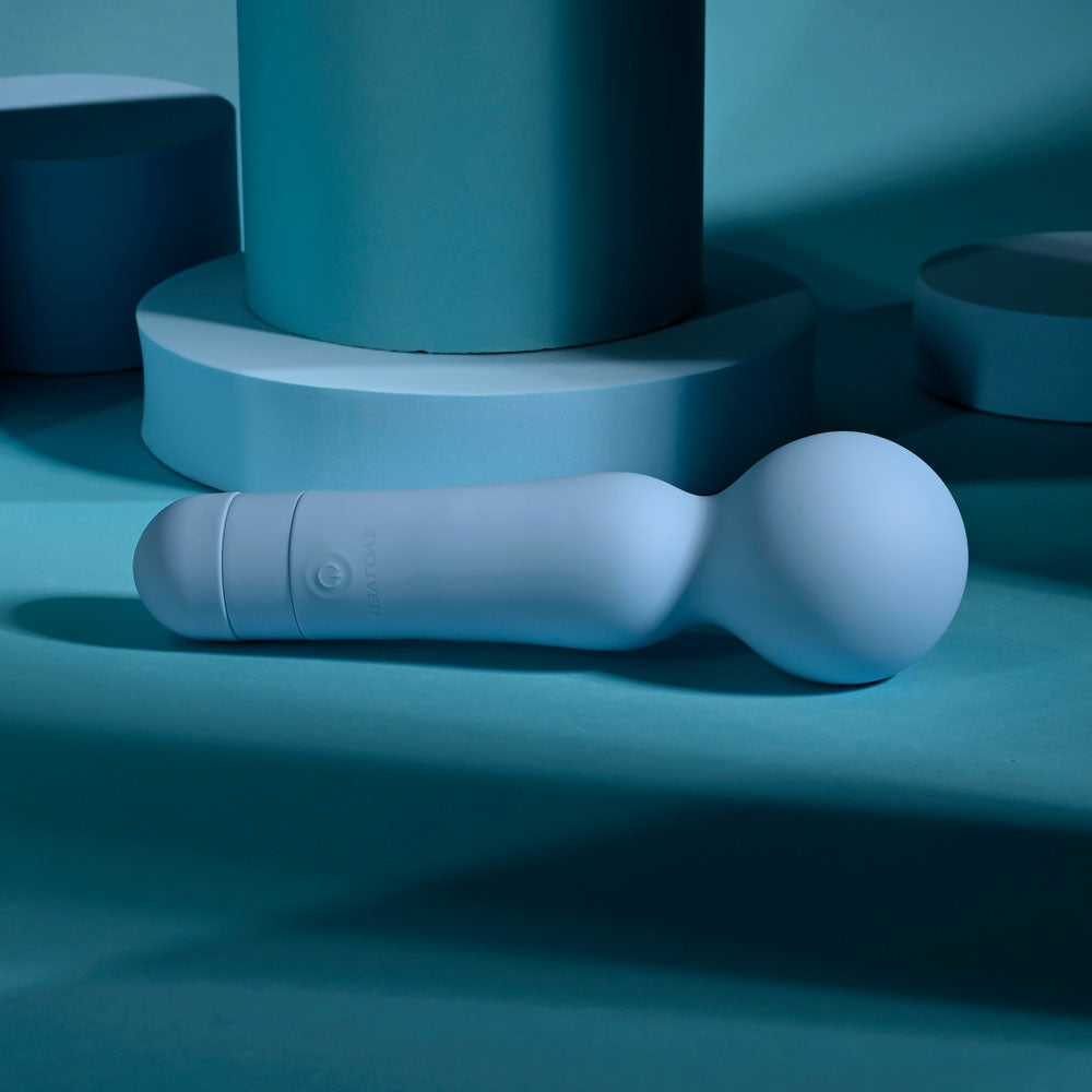 Evolved IRIS - Blue 18.3 cm USB Rechargeable Massage Wand - EN-RS-7265-2