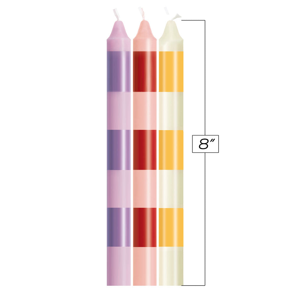 '' that is!
What a cool new twist to an age-old kink-the colours change but the candle doesn't! In ''Pastellines