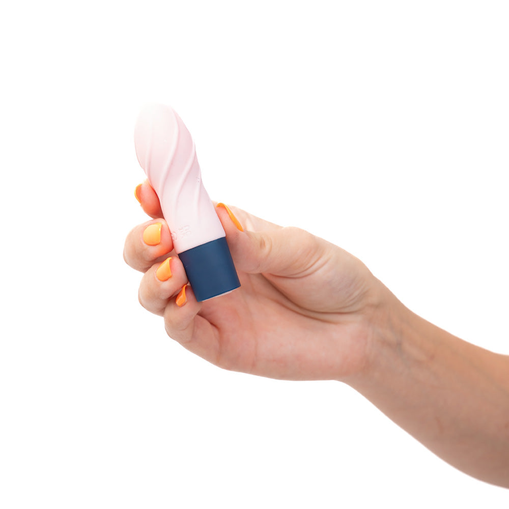 Maia POPPI - Light Pink 8.9 cm USB Rechargeable Bullet-MA24-07